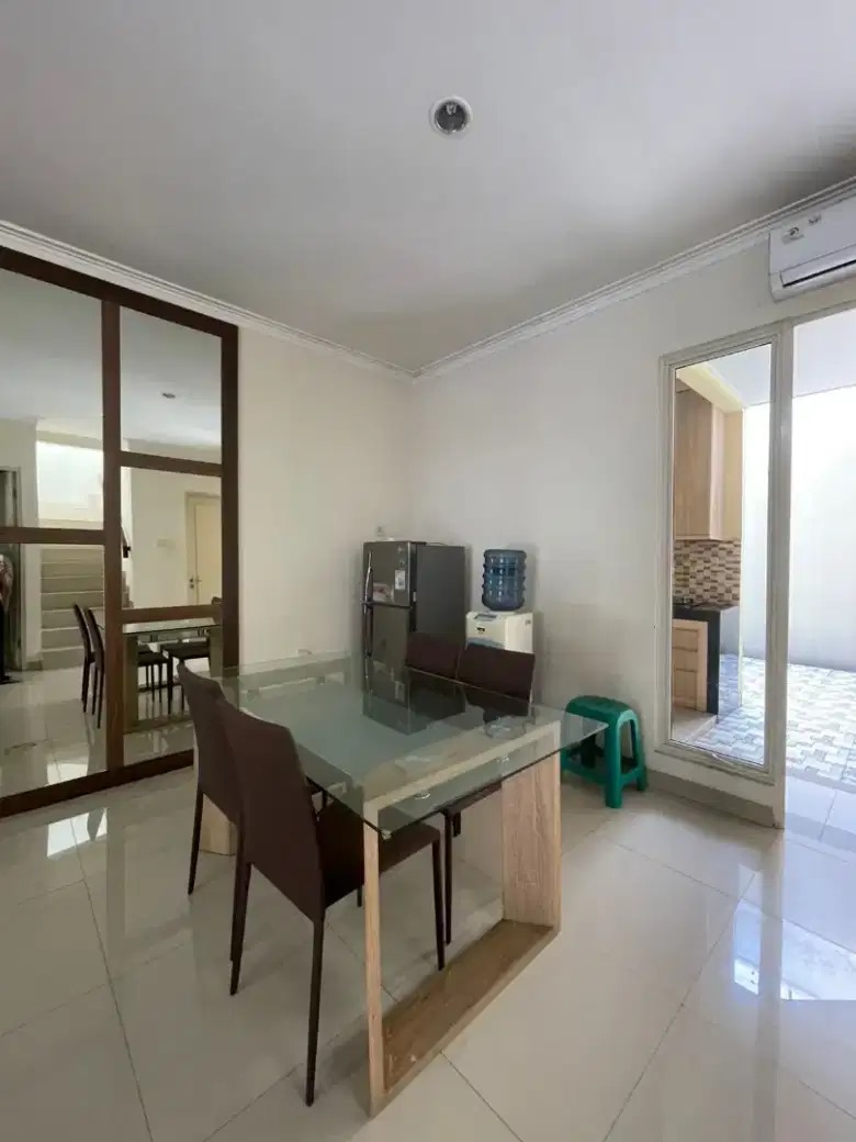 Rumah Disewakan Fully Furnished di Ambrosia Lippo Cikarang